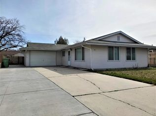 1418 NW 2nd St, Meridian, ID 83642