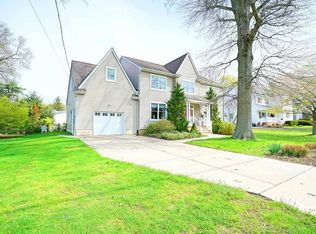 36 Silverwhite Rd, Little Silver, NJ 07739