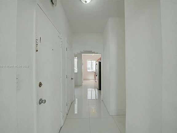 4th image of 600 12th St #1