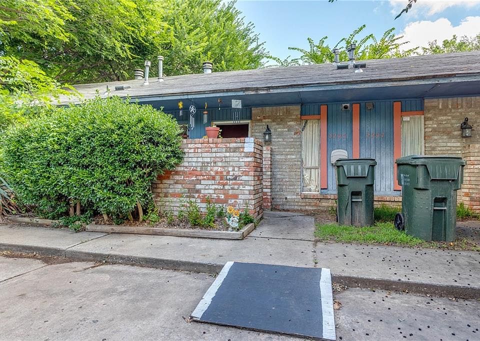1st image of 2243 Donna Dr #2245-2247-2249