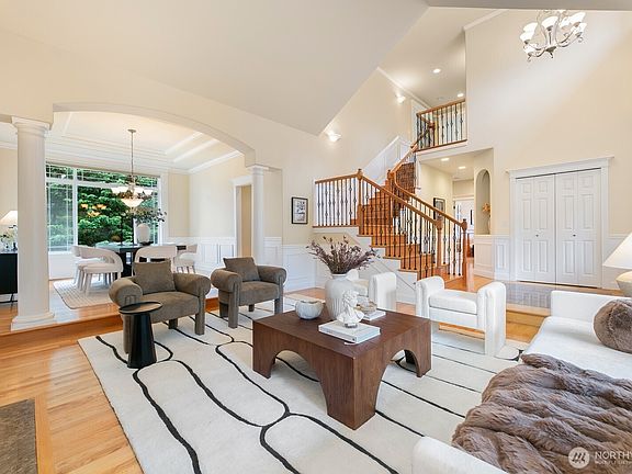 4th image of 15431 SE 67th Place