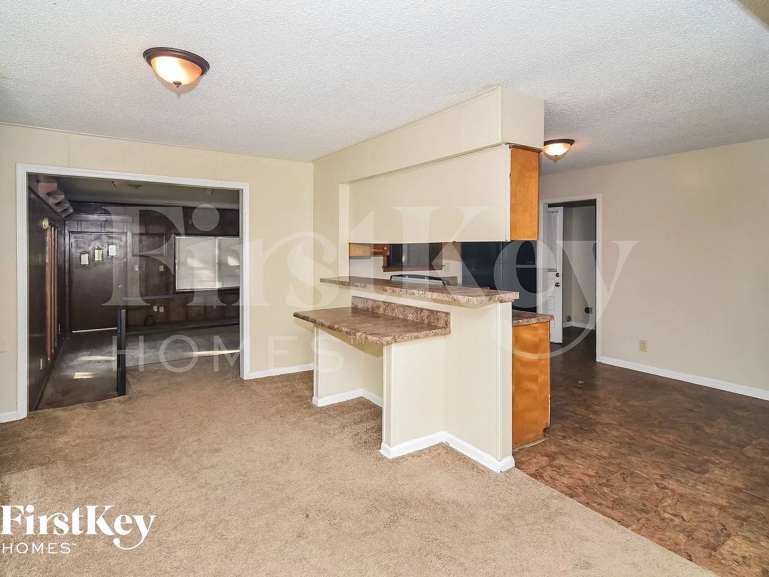 3 bed, 1.5 bath, 1719 sqft, $1,445 — Photo 4