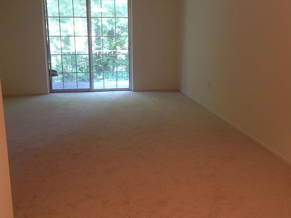 4th image of 2100 Cedar Run Dr #10575723