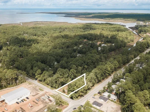1 & 2 Churchill Bayou Rd, Pt Washington, FL 32459