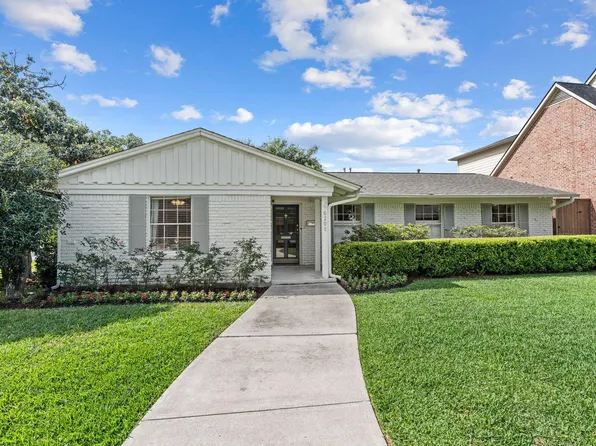 6201 Overbrook Ln, Houston, TX 77057