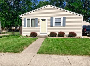 3137 Debra Ln, Racine, WI 53403