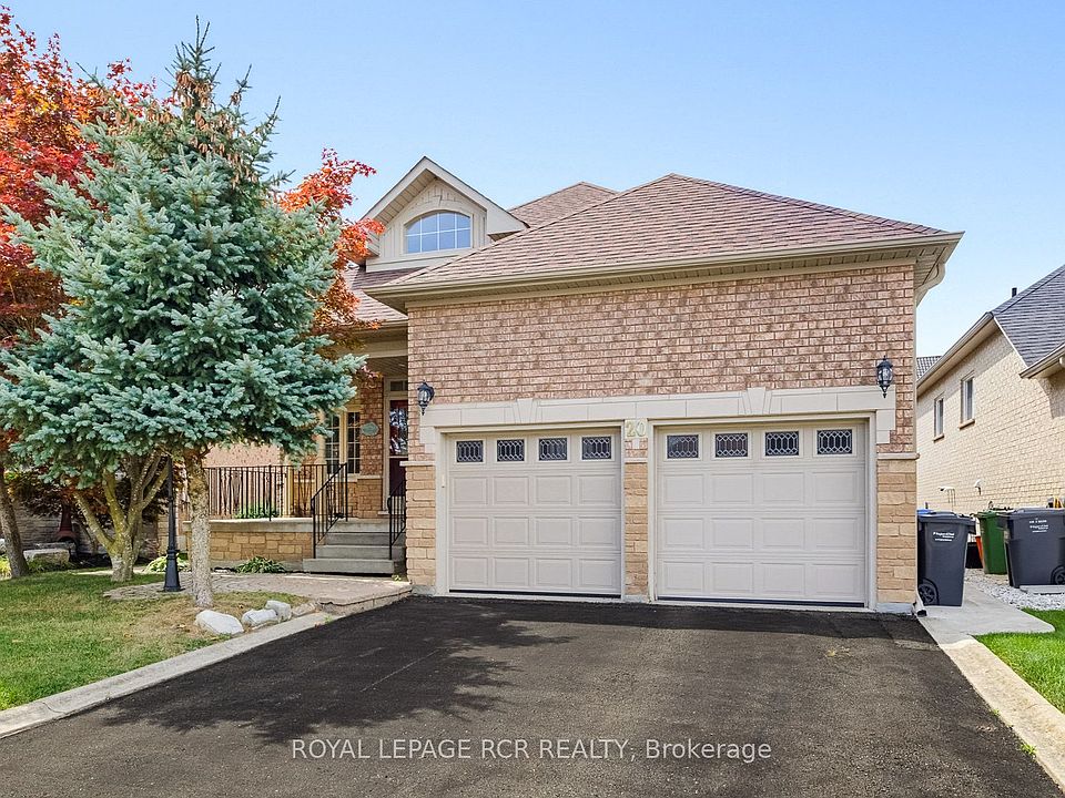 1st image of 20 Kirkwood Cres