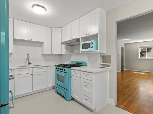 2460-2470 9th Street