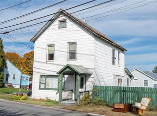 20 Coldenham Rd, Walden, NY 12586