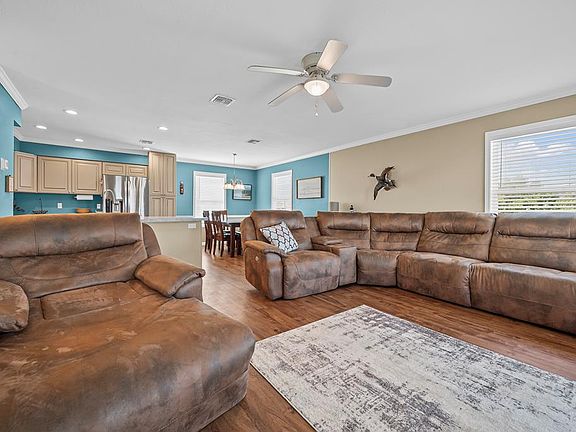 2nd image of 117 Quail Dr