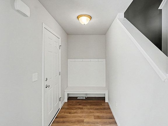 3rd image of 20836 Rolling Hills Ln