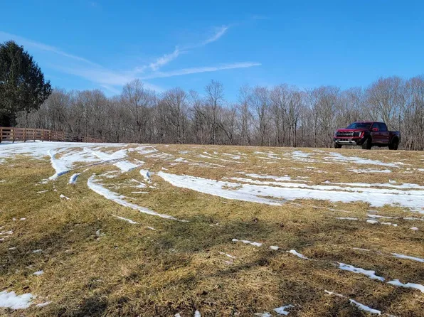 10581 State Route 668 N, Somerset, OH 43783