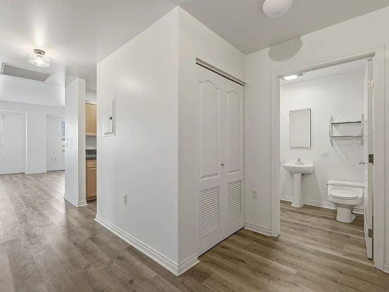 300 W 11th Ave #6J — Photo 14