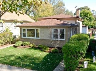 4145 Deyo Ave, Brookfield, IL 60513