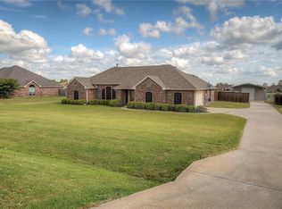 10231 Fireside Ln, Forney, TX 75126