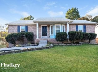 236 Centennial Dr, Clarksville, TN 37043