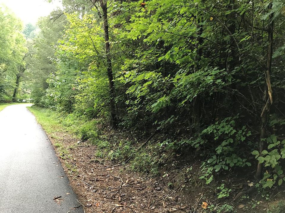 1st image of Sencebaugh Dr