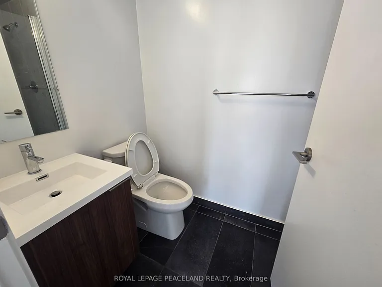 203 College St #2308 — Photo 7