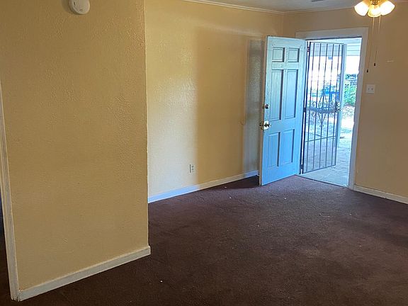 4th image of 1548 Natalie St
