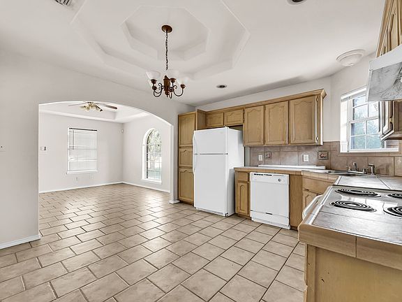 3rd image of 1810 Agua Fina Ave #18102