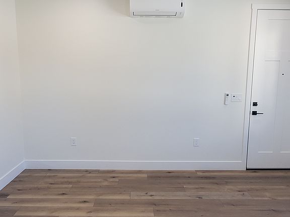 5th image of 2309 Q St #2