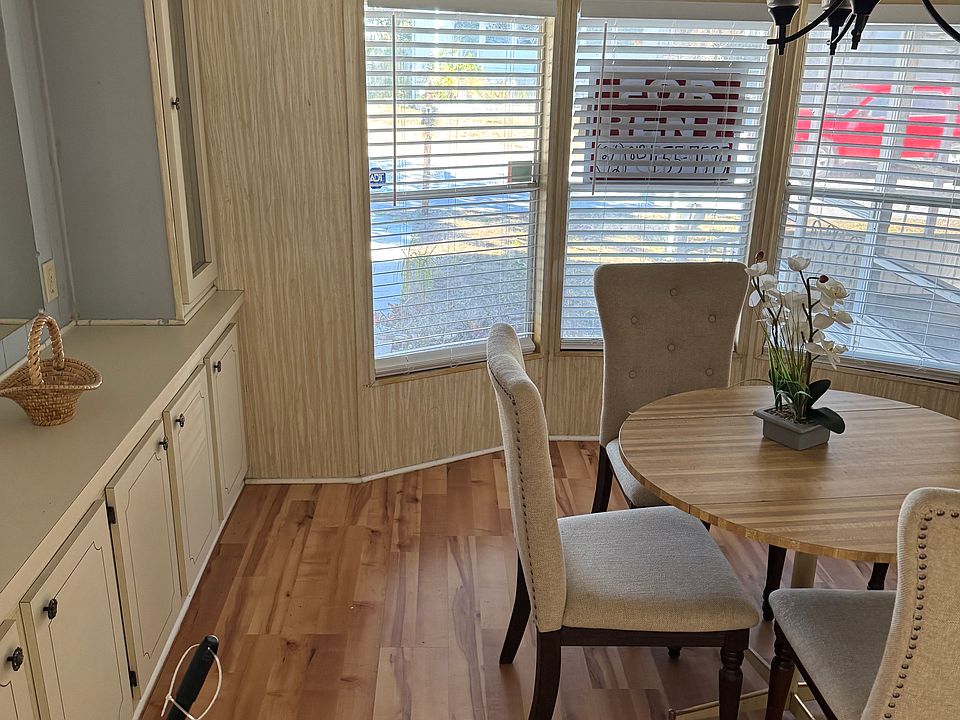 1st image of 2106 Greymont Dr #2/2