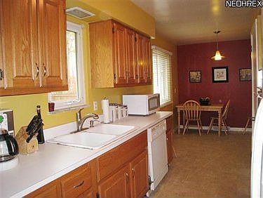 4th image of 1054 Belwood Dr