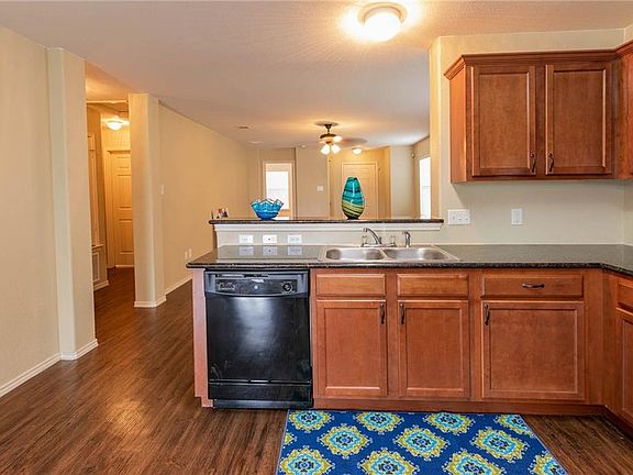 3rd image of 11821 Big Sky Dr