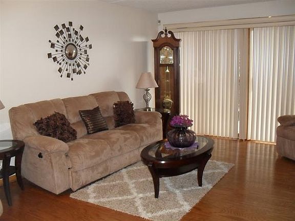 4th image of 8580 W Foster Ave Unit 307