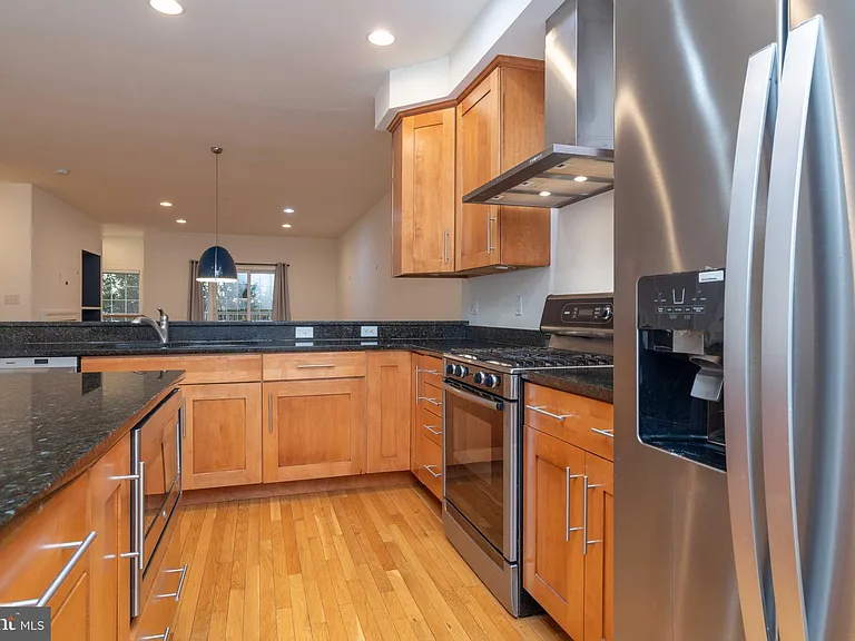 156 Christina Landing Dr — Photo 26