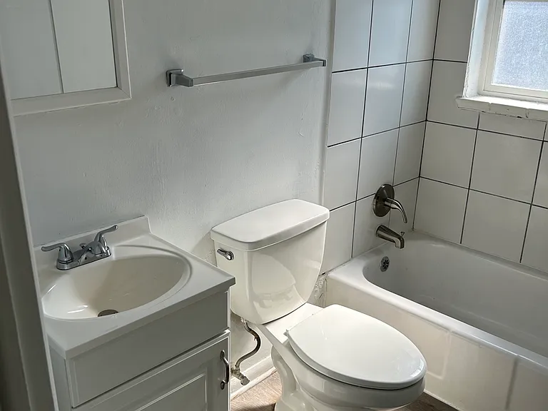 3552 Morrison Rd #5 — Photo 5