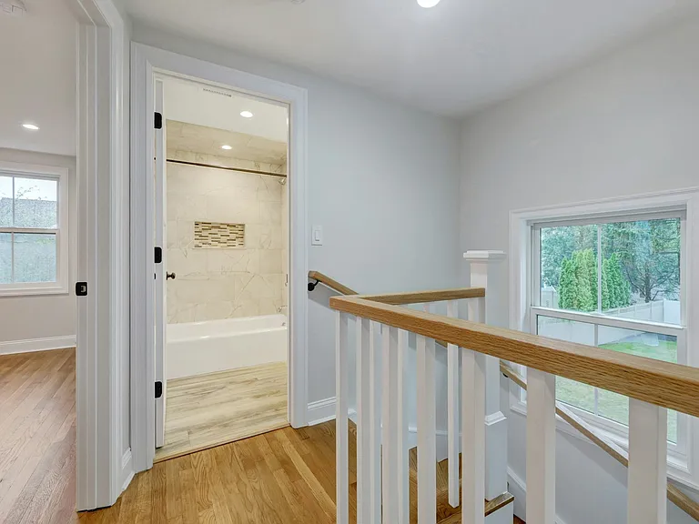 134 Johnson Ave — Photo 19