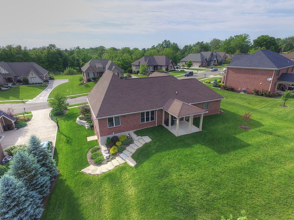 2nd image of 5632 Fox Ridge Ct