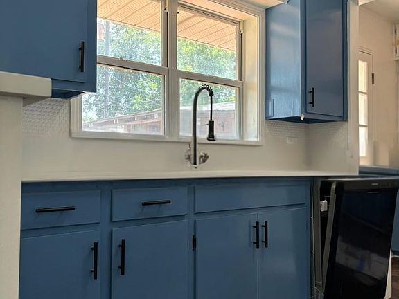 3rd image of 1635 Wilde Rock Way