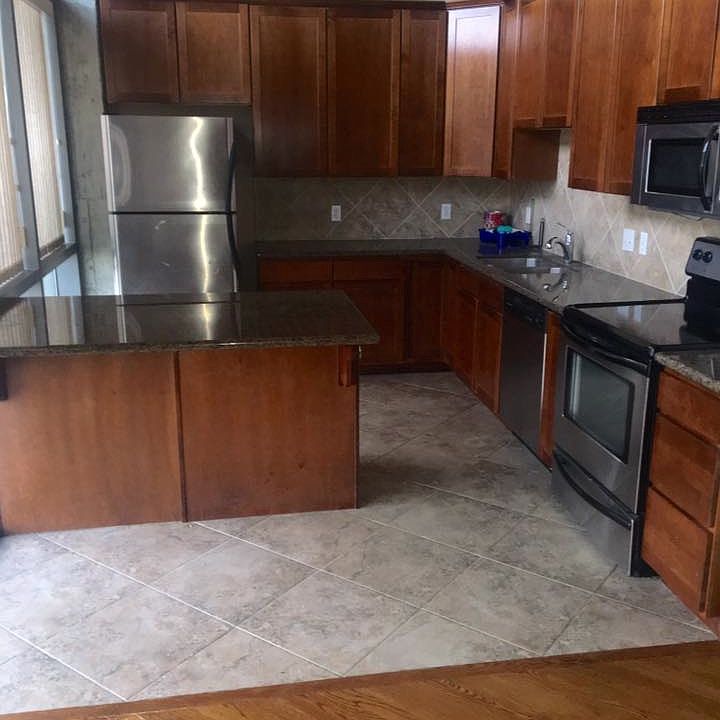 2nd image of 600 E Admiral Blvd #404