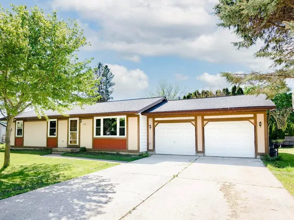 1434 Endl Blvd, Fort Atkinson, WI 53538