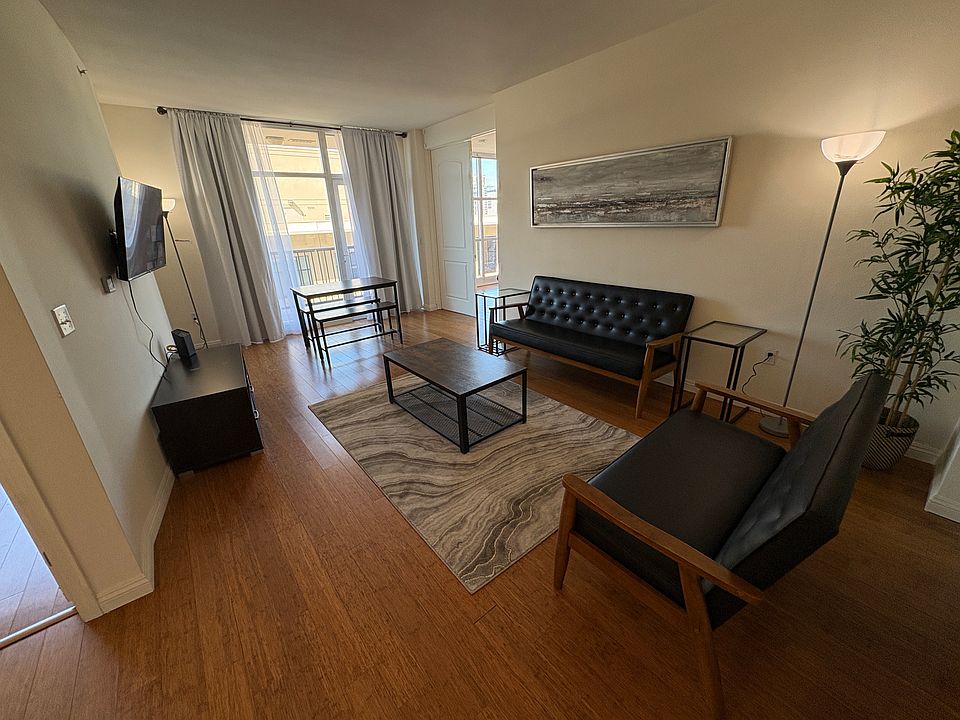 1st image of 530 K St Unit 711