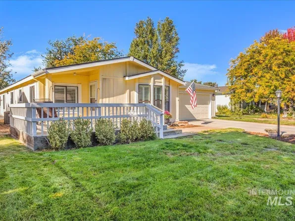 8380 W Willowpark Dr, Garden City, ID 83714