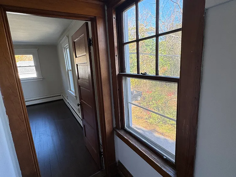 1 Spithead Rd #B — Photo 9