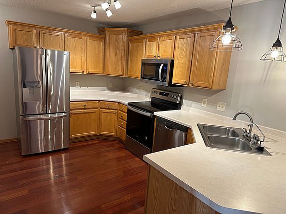 Kitchen with SS Appliances