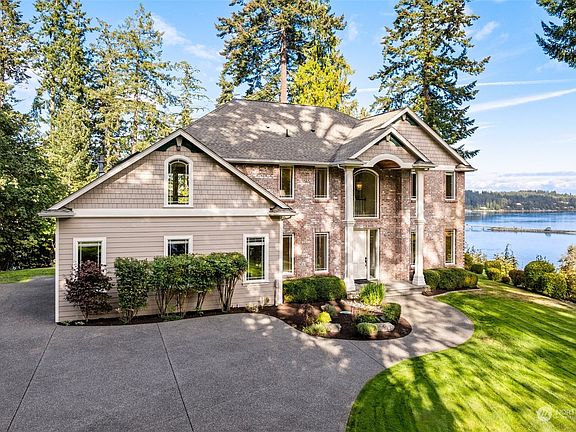 5th image of 166 Bella Bella Drive