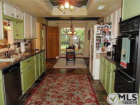 2nd image of 1849 Oldham Ln