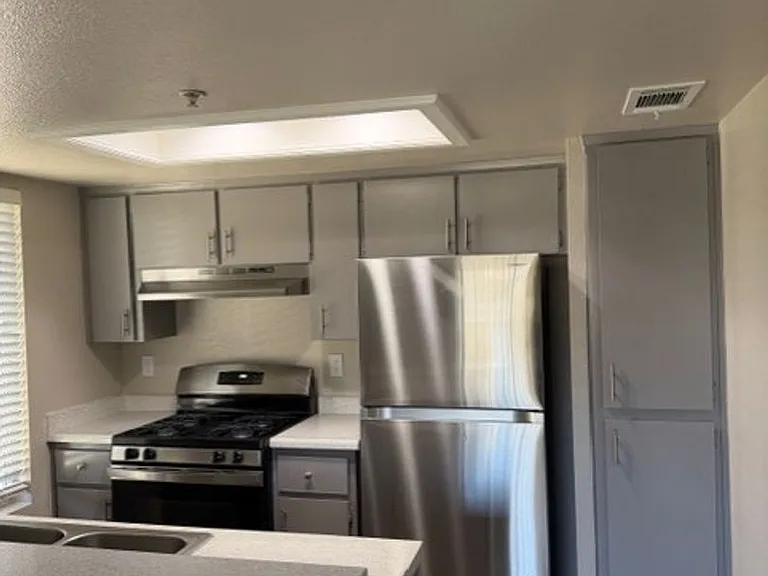 River Run Apartments — Photo 22