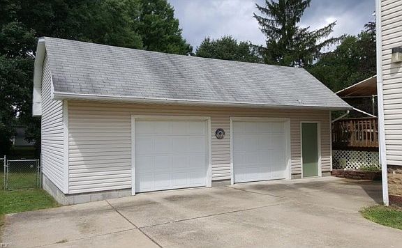 2nd image of 7042 Marinthana Ave