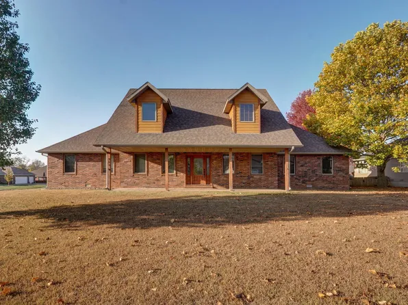 383 Shores Parkway, Rogersville, MO 65742