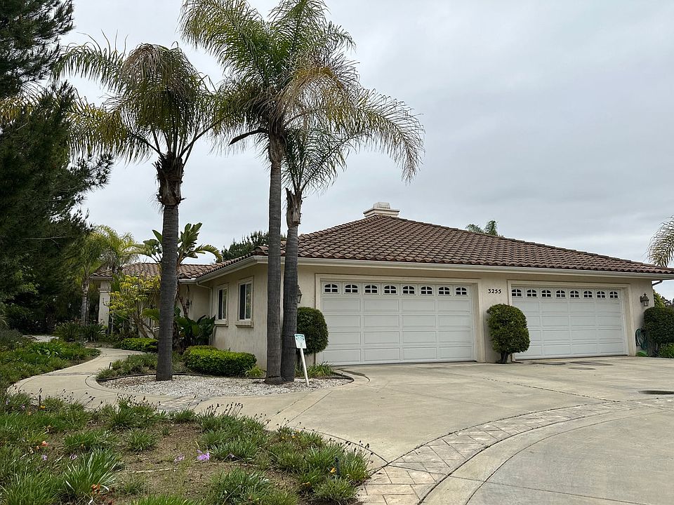 2nd image of 3255 Canonita Dr