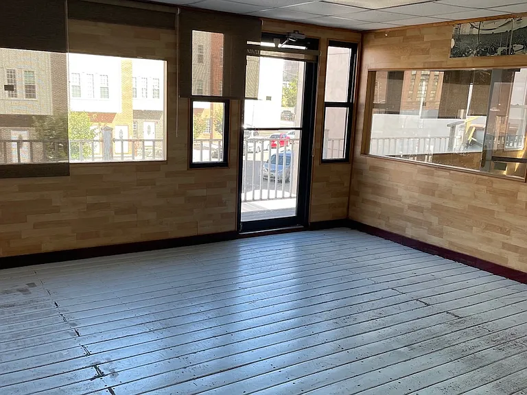 335 N 10th St #2-C — Photo 19