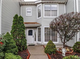 63 Hartshore Way, Parlin, NJ 08859