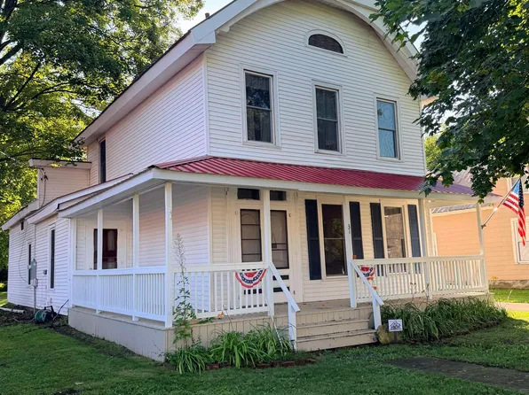 31 Main St, Waddington, NY 13694