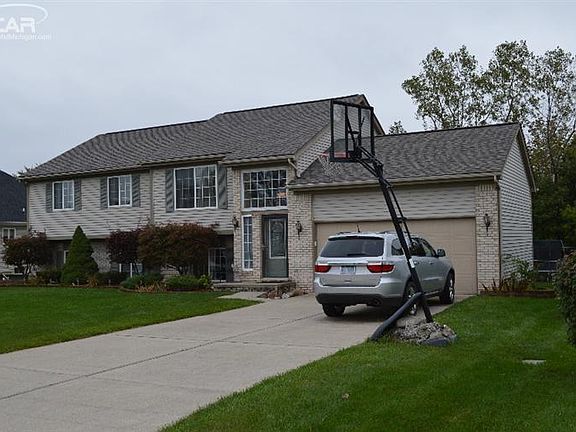 2nd image of 5187 Sandalwood Dr